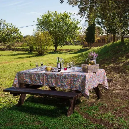 Masia Baix Emporda Monells